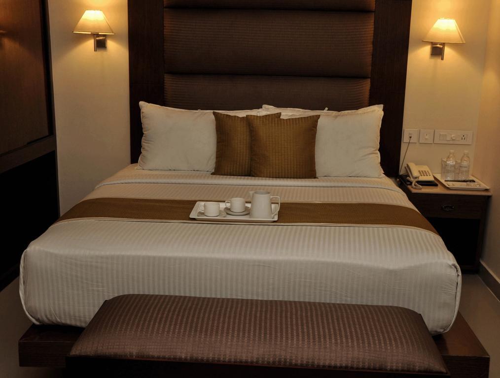 Hotel The Gopinivas Grand Komoryn Pokój zdjęcie